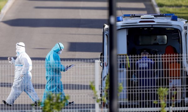 Rusya'da 652 ile 'en yüksek"' Kovid-19 günlük ölü sayısı kayıtlara geçti