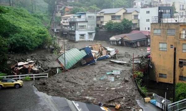 Japonya'daki heyelan ve taşkında kayıp sayısı 100'e çıktı