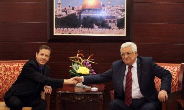 Mahmud Abbas Siyonistlerle gizli görüşüyor