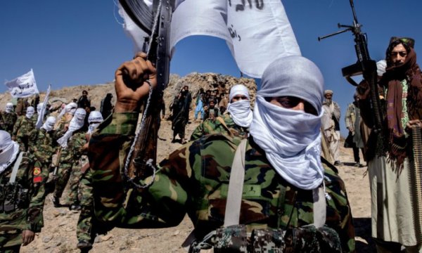 Taliban Çin sınırına dayandı