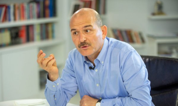 Bakan Soylu'dan ilginç vaat; 'Yürüyerek Suriye'ye gideceğimiz günler yakın'
