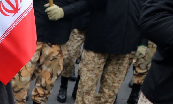 İran'da tekfirci terörü: 4 Devrim Muhafızı şehit oldu