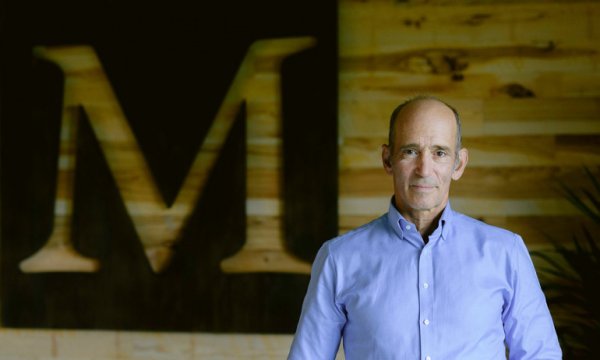 Aşı karşıtlığının 1 numarası Doktor Joseph Mercola