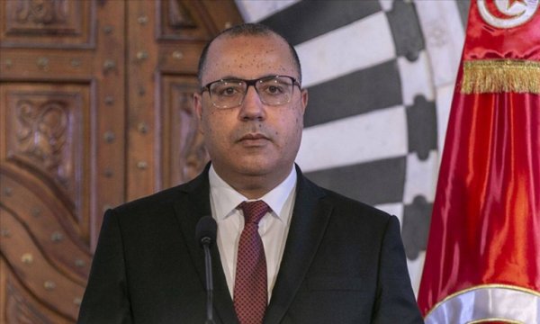 Tunus Başbakanı istifa etmesi için darbedilmiş