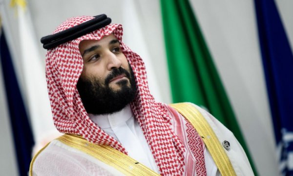 Riyad’dan darbeye tam destek