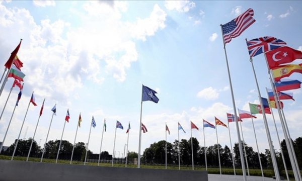 NATO'dan Taliban'a tehdit: Tanımayız