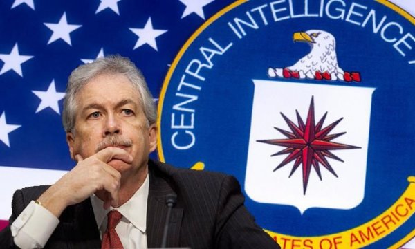 CIA Direktörü, Kabil'de gizlice Taliban'ın siyasi lideriyle görüştü