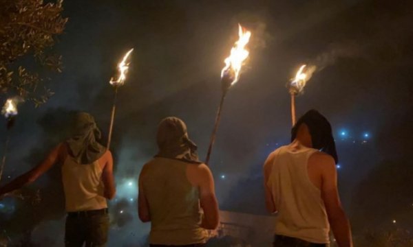 Gece Karmaşası: Ya işgal kalkacak, ya da...