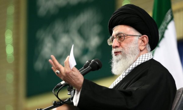 Seyyid Ali Hamanei: Halkçılık bir iddia değildir; halk gibi yaşamak gerekir
