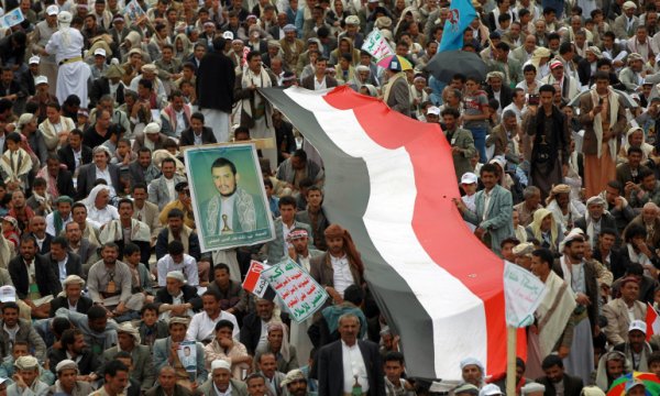 Yemen İnkılabının 7. yıldönümünde Suudi Arabistan'ın hezimeti