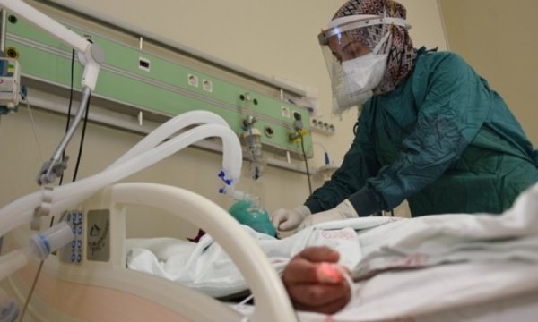 216 kişi daha hayatını kaybetti, 29 bin 104 yeni vaka tespit edildi