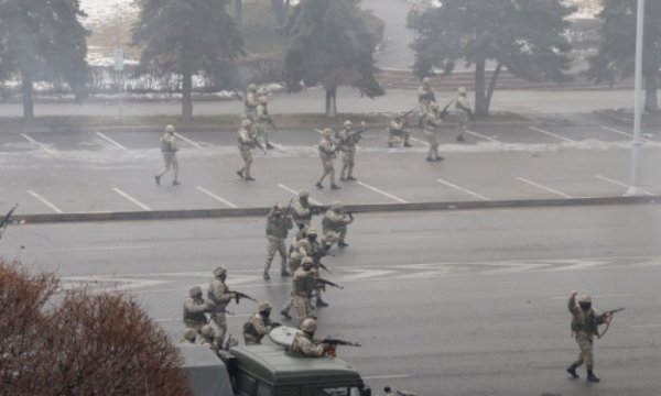 Kazakistan polisi: Onlarca protestocuyu öldürdük