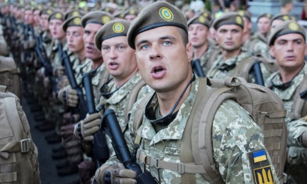 "CIA, Ukrayna askerlerini Rusya'ya karşı 'direniş' için eğitiyor"