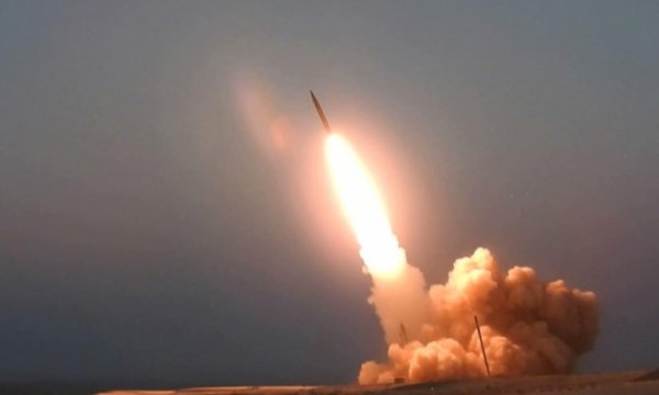 Ensarullah: Yemen füzeleri Riyad'ı geri çekilmeye zorladı
