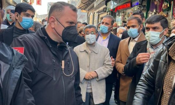 İran eski Cumhurbaşkanı Kapalıçarşı’da