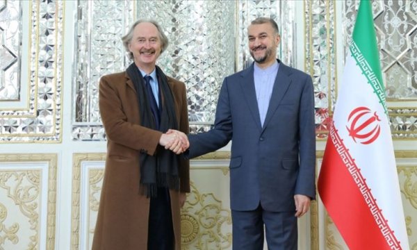 İran: ABD'nin, Suriye'yi işgali çözüm sürecine zarar veriyor
