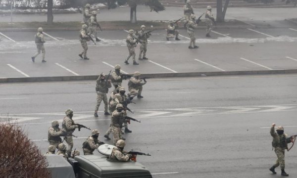 Kazakistan'dan açıklama: KGAÖ Barış Gücü tamamıyla çekildi