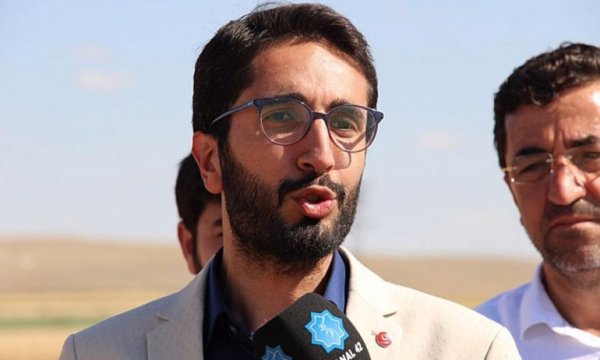 SP'li Karaduman: İsrail'le örtünen çıplak kalır, ihanet etmeyin!