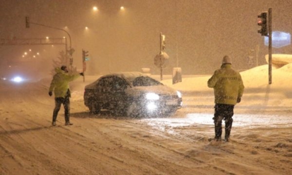 İstanbul-Ankara kara yolu yeniden trafiğe açıldı