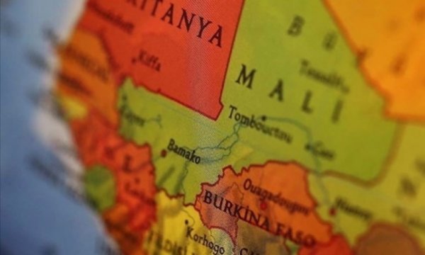 Mali, Fransız büyükelçiye kapıyı gösterdi
