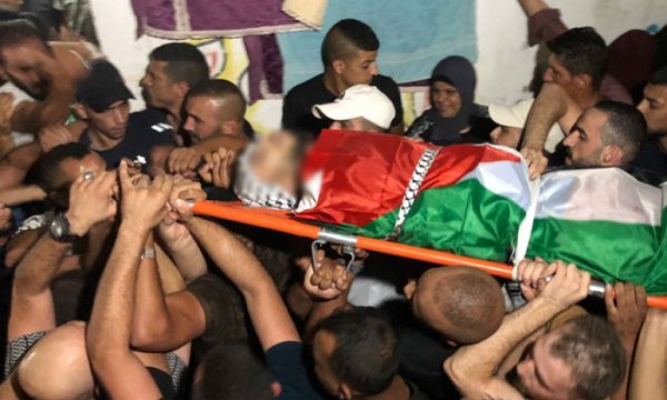 İsrail Batı Şeria'da bir Filistinliyi daha katletti