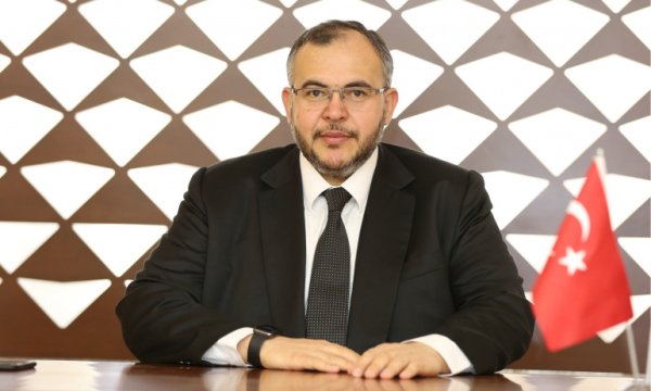 Necmettin Çalışkan: İran’ı insafsızca eleştirmek Batı’nın tezgâhıdır