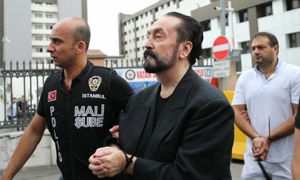 Adnan Oktar'ın İsrail İmamı yakalandı