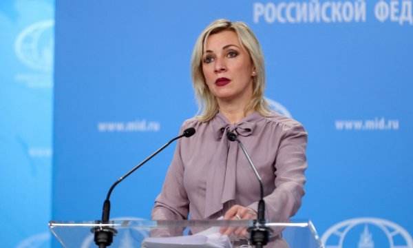 Zakharova, İngiltere Başbakanı ile alay etti