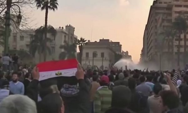 Mısır'da halk Sisi rejimine karşı sokağa çıkmaya hazırlanıyor