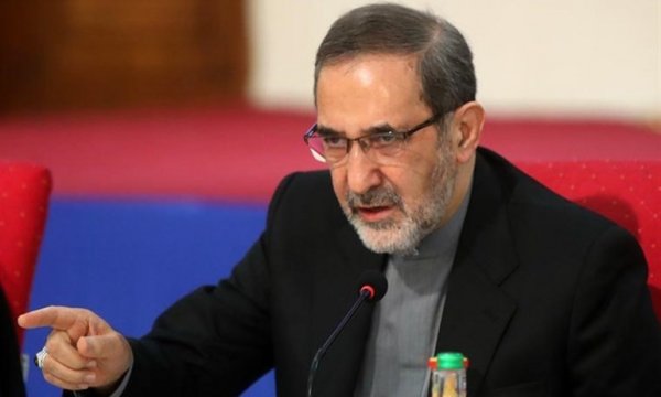 Velayeti: Washington ve Tel Aviv, İran'daki planlarını uygulayacak kadar güçlü değil