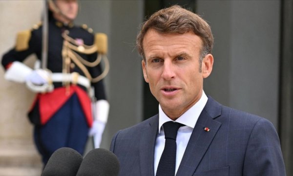 Fransa Cumhurbaşkanı Macron: Krizlerden geçiyoruz