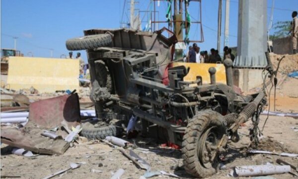 Somali'deki saldırılarda 100'den fazla kişi öldü