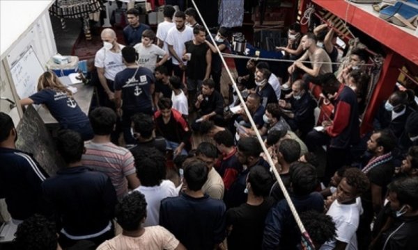 İtalya Başbakanı Meloni'den Fransa ve Avrupa'ya tepki