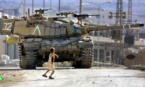 Taşla tanka meydan okuyan minik şehit: Faris Odeh