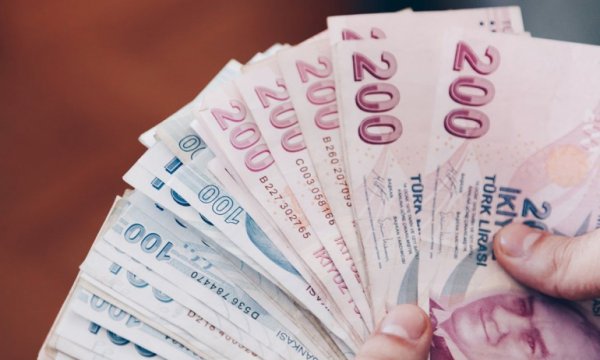 Milyonlarca çalışanın beklediği asgari ücrete ilişkin en güçlü tahmin