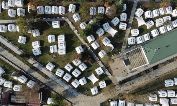 Düzce'de kurulan çadırlarda 4 bin 24 depremzede konaklıyor