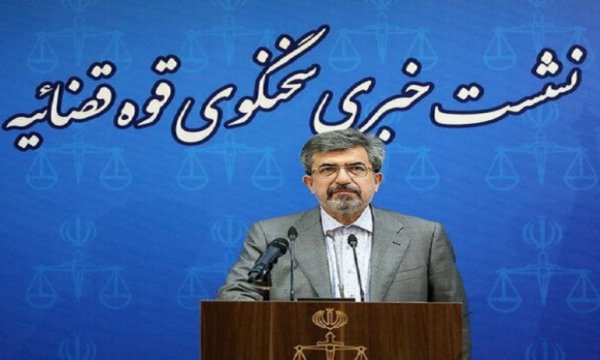 İran'ın bazı şehirlerinde son günlerde çıkan isyanlarda 40 yabancı uyruklu tutuklandı