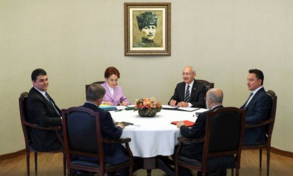 İşte altı muhalefet liderinin masasındaki anayasa taslağı