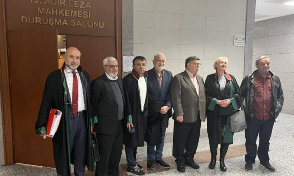 Kapatılan Zaman gazetesinin eski yazarları ve Ali Bulaç'a hapis kararı