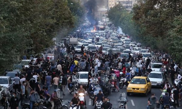 İran: Ülkedeki gösteriler sırasında 200'den fazla kişi öldü