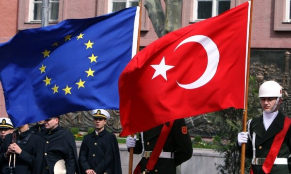 AB'den Türkiye'ye yaptırımlara katıl çağrısı 