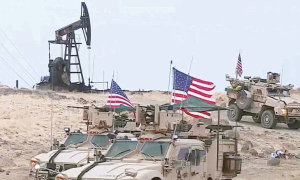 Amerikalı işgalciler, bir kez daha Suriye petrolünü çaldı