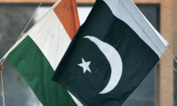 Pakistan, Hindistan'ı "terör faaliyetlerine dahil olmakla" suçladı