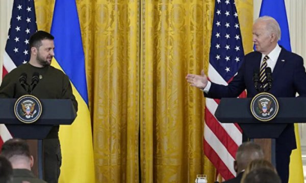 Biden: 'Sayın Zelenskiy endişelenmeyiniz, Ukrayna'nın yanındayız'