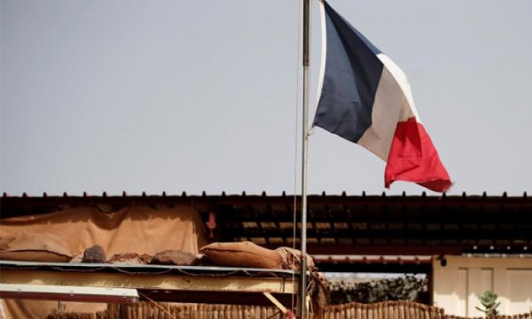 Fransa, Mali'deki büyükelçisini geri çağırdı