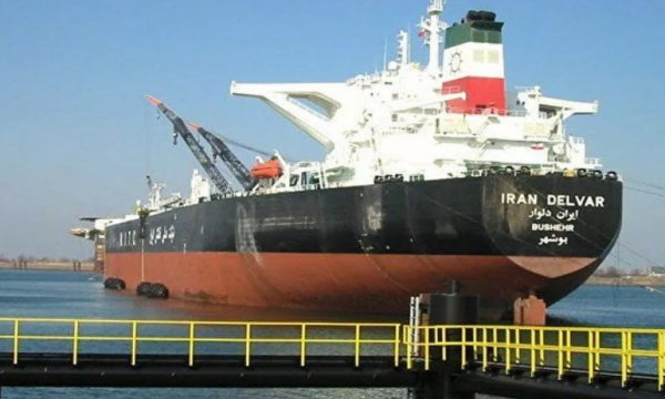 İran'ın yeni petrol tankeri sevkiyatı Venezuela'ya ulaştı
