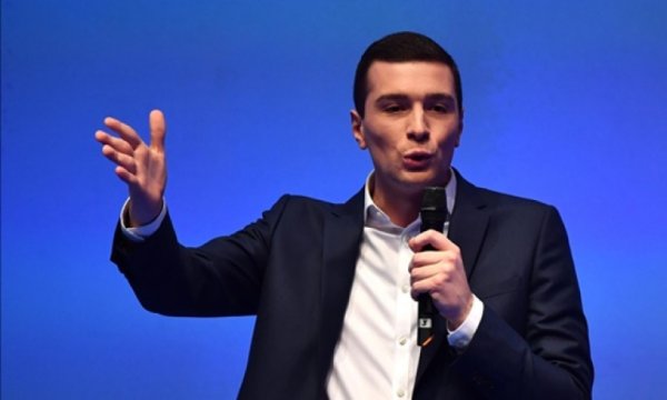 "İslam cumhuriyeti" sözü başına bela oldu