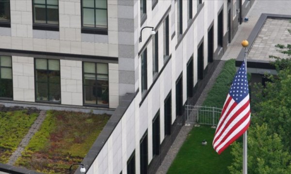 Associated Press: ABD, Kiev Büyükelçiliği'ni boşaltmaya hazırlanıyor