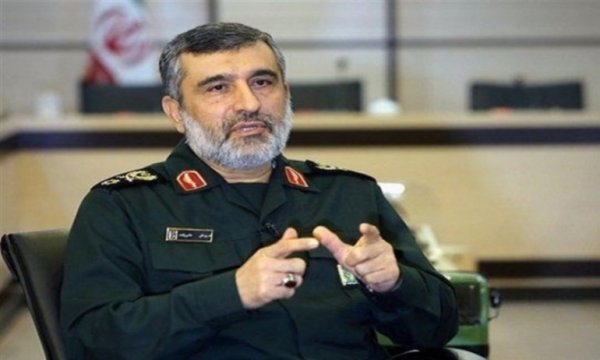 İran yakında yeni bir stratejik füzeyi tanıtacak