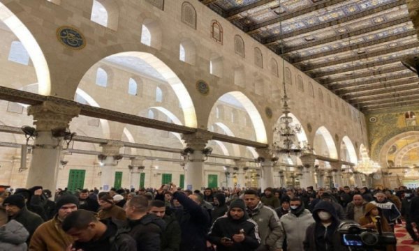 Mescid-i Aksa ve Nablus'ta binlerce kişi 'Büyük Şafak'a katıldı